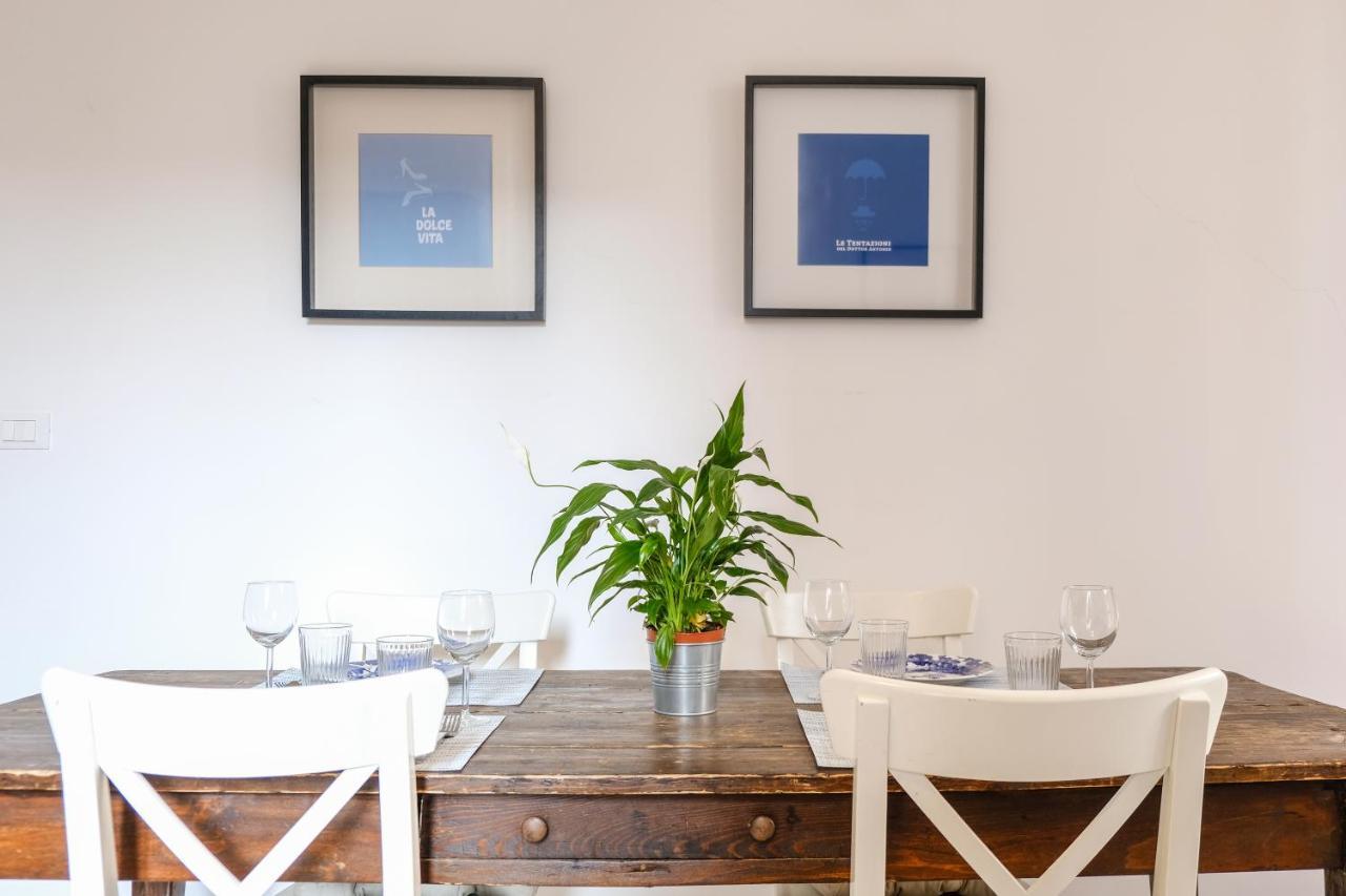 Spacious Apartment With Big Terrace At Colosseum Rom Exterior foto