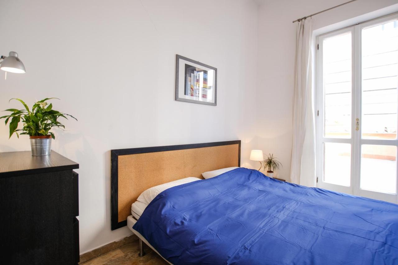 Spacious Apartment With Big Terrace At Colosseum Rom Exterior foto