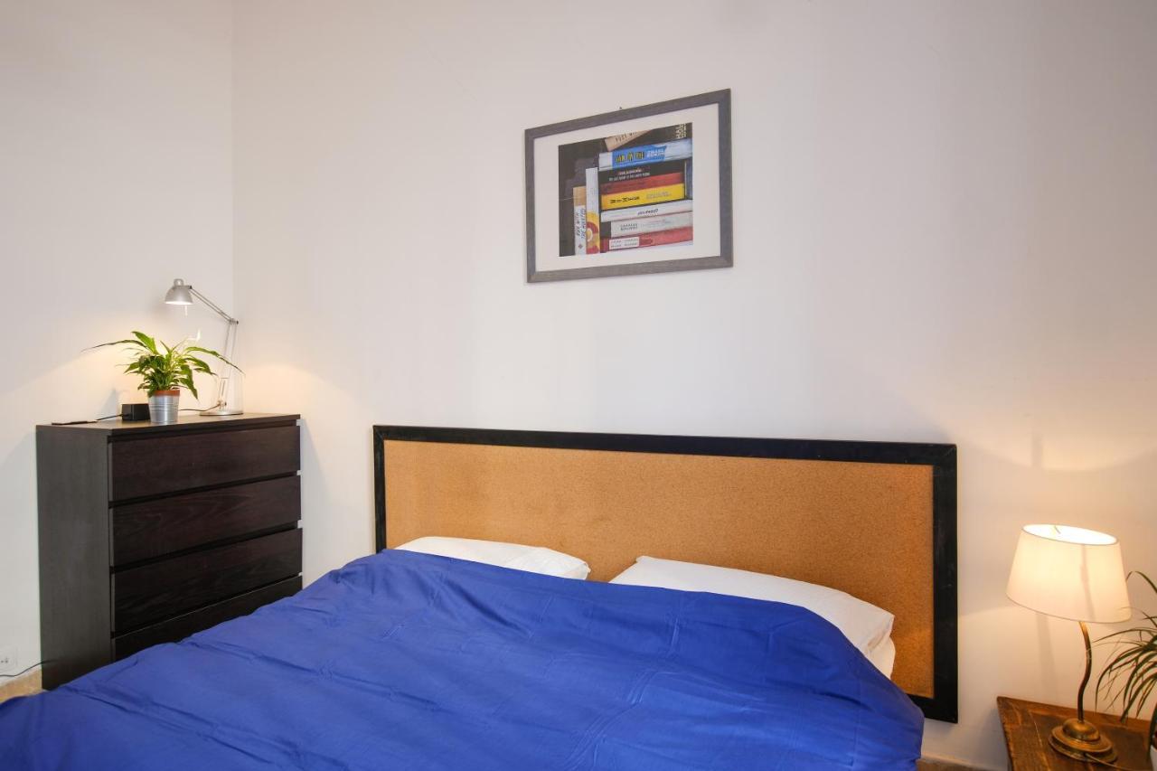 Spacious Apartment With Big Terrace At Colosseum Rom Exterior foto